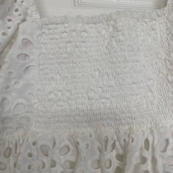 White Eyelet Puff Sleeve Top. Set in bra. - Picture 3 of 3
